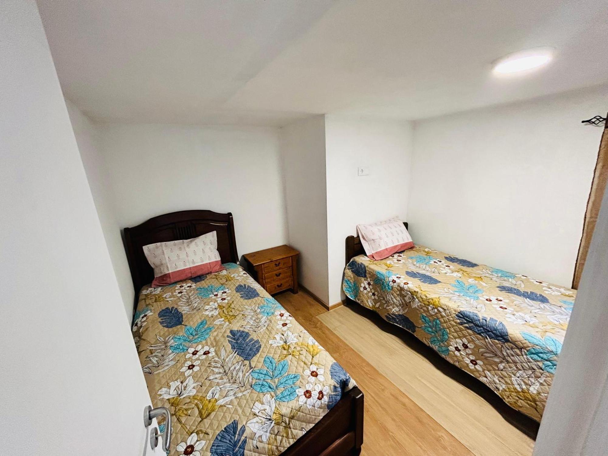 Japji Guest House Esmeriz Vitoria Экстерьер фото